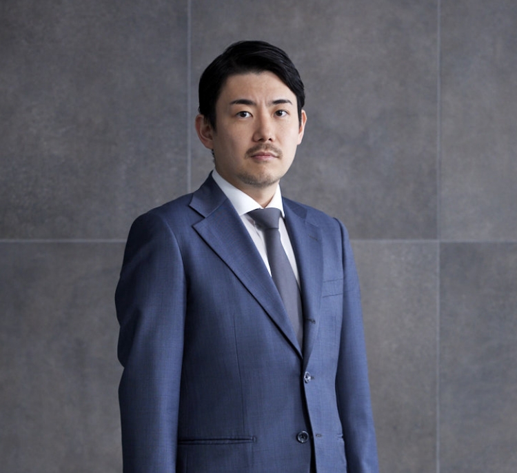 奥井 亮